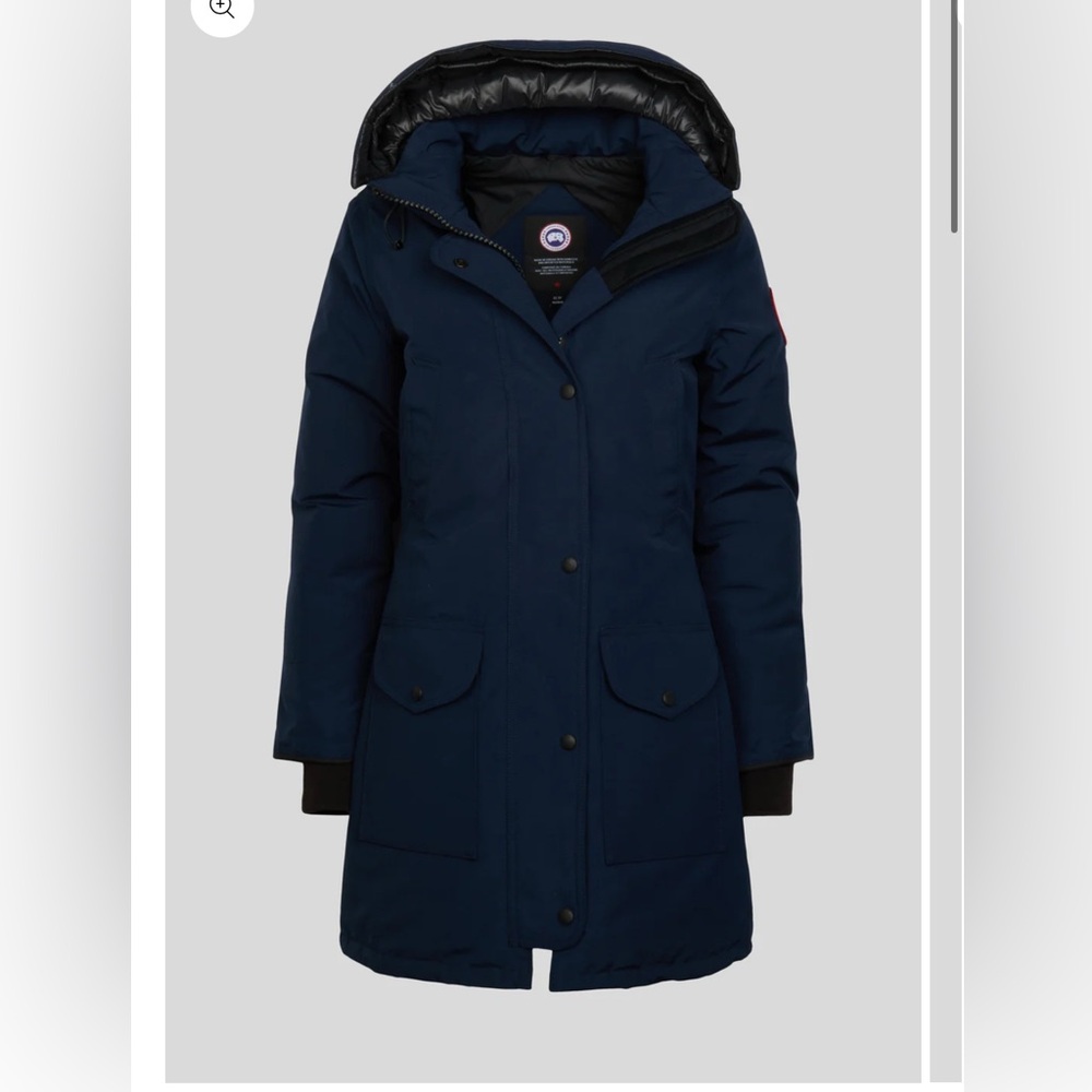CANADA GOOSE Women's Trillium Parka with fur hood- Admiral Blue